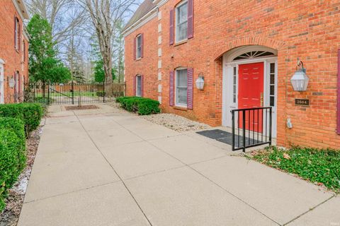 Photo of 2604 E 2nd Street #B-2, Bloomington, IN 47401 (MLS # 202610354)