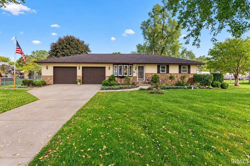 Photo of 12395 Carleton Drive, Mishawaka, IN 46545 (MLS # 202644581)