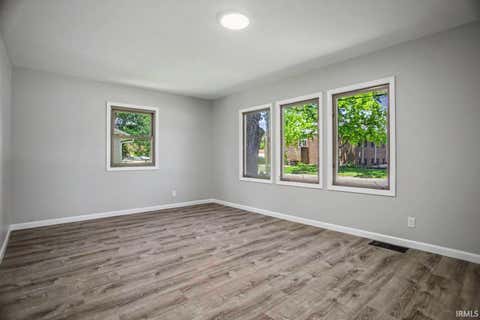 Tiny photo for 3300 Longlois Drive, Lafayette, IN 47904 (MLS # 202625485)
