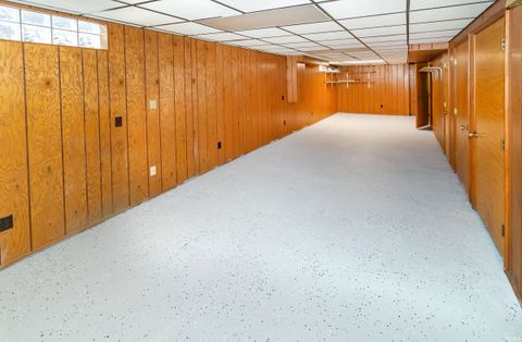 Tiny photo for 1140 Covert Avenue, Evansville, IN 47714 (MLS # 202612515)