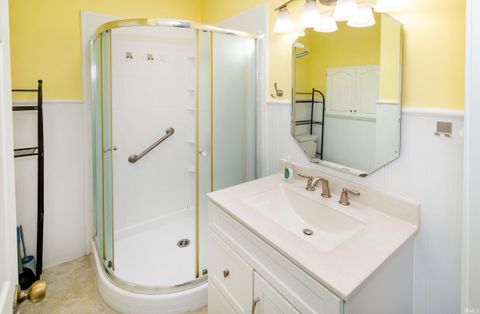 Tiny photo for 1140 Covert Avenue, Evansville, IN 47714 (MLS # 202612515)