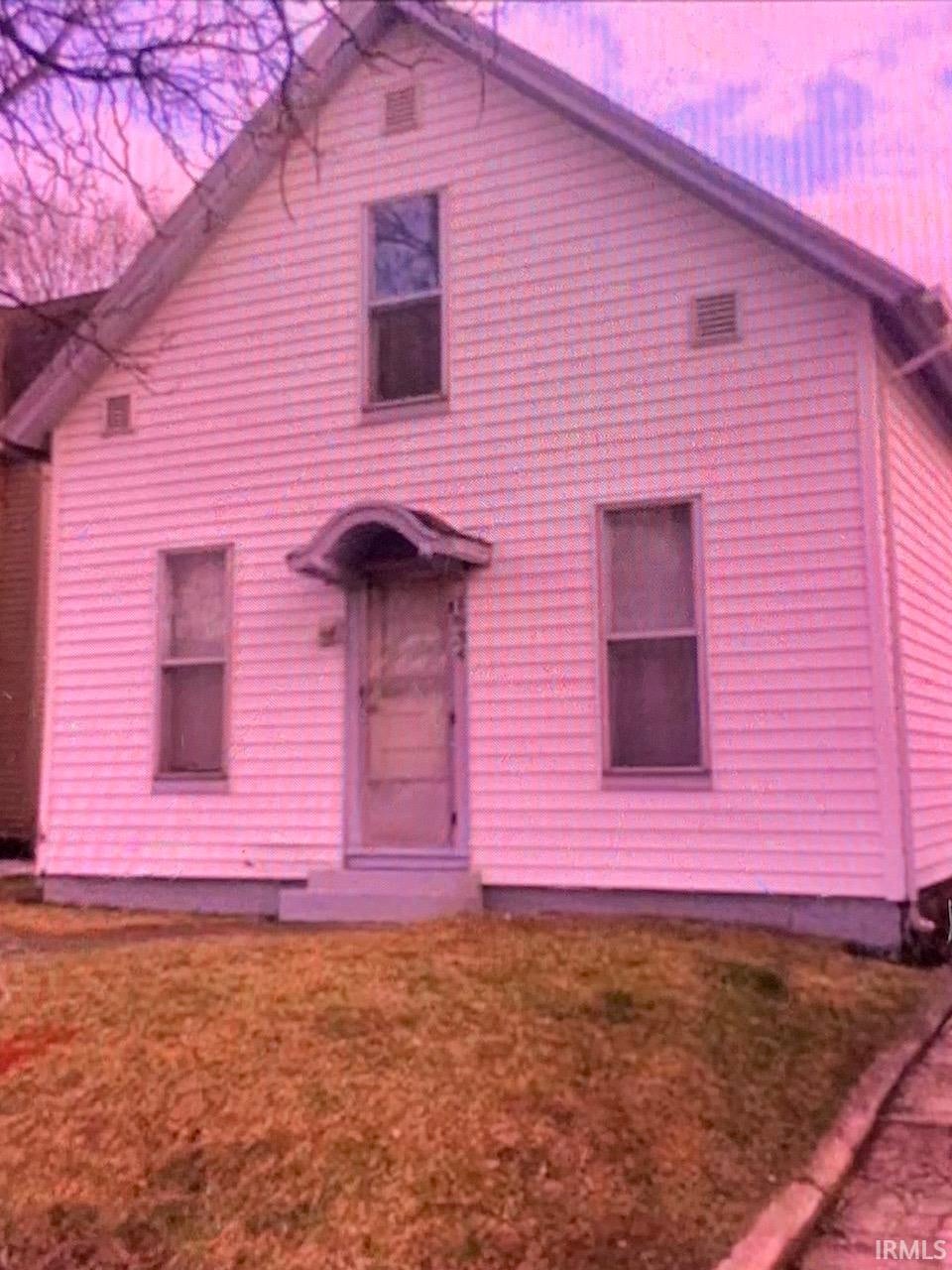 Photo of 1634 Sibley Avenue, South Bend, IN 46628 (MLS # 202633418)