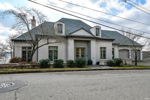 Photo of 305 E Jennings Street, Newburgh, IN 47630 (MLS # 202600997)