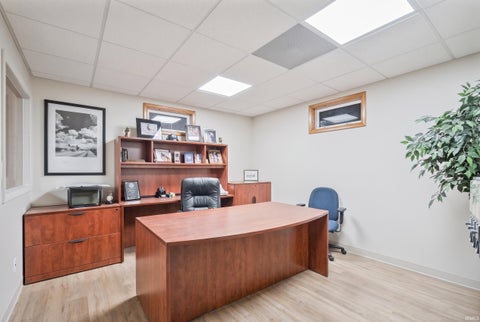 Tiny photo for 1040-1050 Industrial Parkway, Kokomo, IN 46970 (MLS # 202644223)