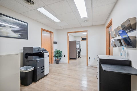 Tiny photo for 1040-1050 Industrial Parkway, Kokomo, IN 46970 (MLS # 202644223)