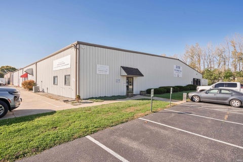 Photo of 1040-1050 Industrial Parkway, Kokomo, IN 46970 (MLS # 202644223)
