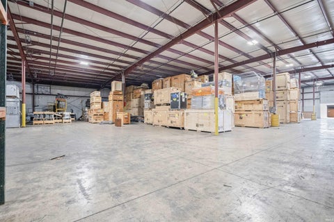 Tiny photo for 1040-1050 Industrial Parkway, Kokomo, IN 46970 (MLS # 202644223)