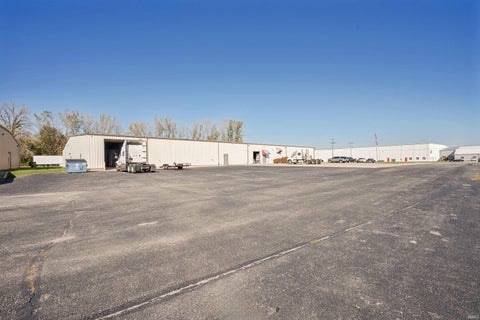 Tiny photo for 1040-1050 Industrial Parkway, Kokomo, IN 46970 (MLS # 202644223)