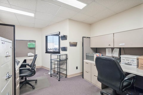 Tiny photo for 1040-1050 Industrial Parkway, Kokomo, IN 46970 (MLS # 202644223)