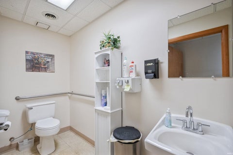 Tiny photo for 1040-1050 Industrial Parkway, Kokomo, IN 46970 (MLS # 202644223)