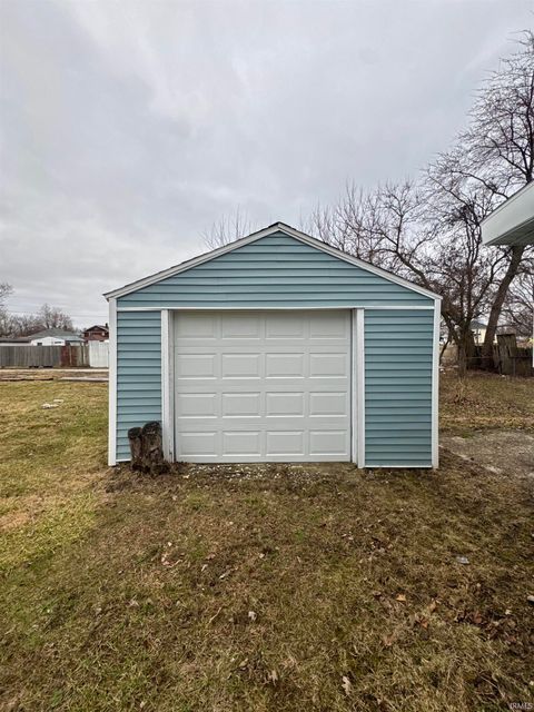 Tiny photo for 1226 N Union Street, Kokomo, IN 46901 (MLS # 202605562)