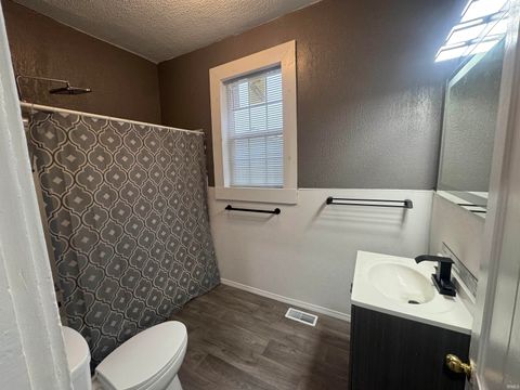 Tiny photo for 1226 N Union Street, Kokomo, IN 46901 (MLS # 202605562)