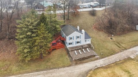 Photo of 100 Lane 375 Big Otter Lake, Fremont, IN 46737 (MLS # 202607594)