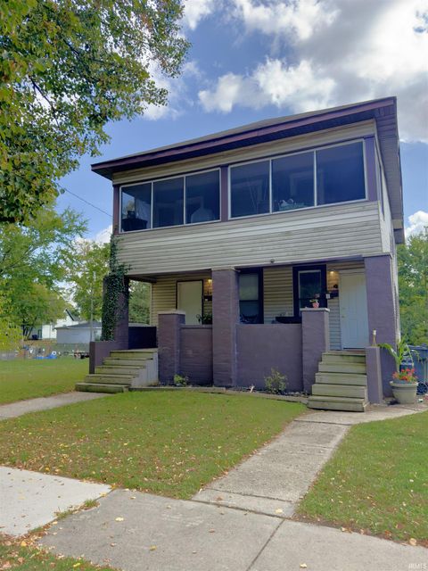 Tiny photo for 717 E MULBERRY Street, Kokomo, IN 46901 (MLS # 202538930)