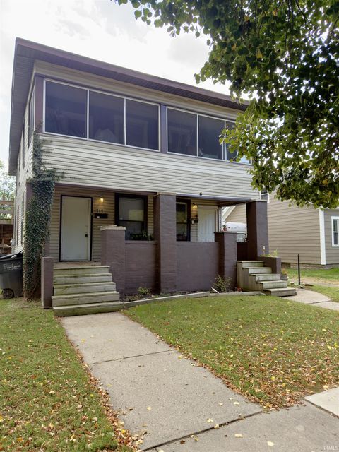 Photo of 717 E MULBERRY Street, Kokomo, IN 46901 (MLS # 202538930)