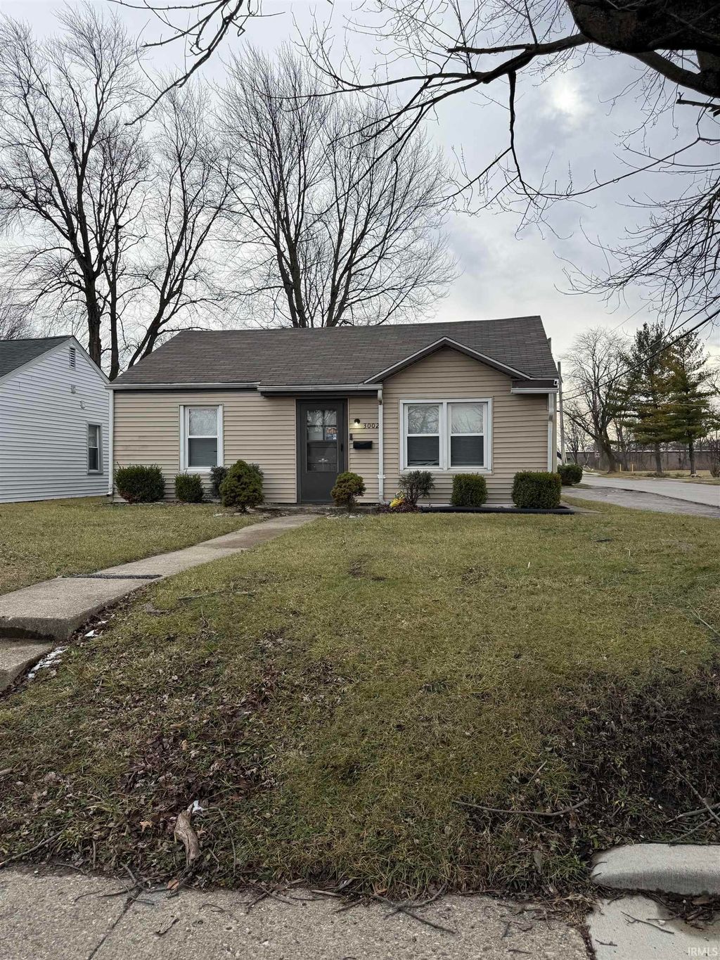 Photo of 3002 Pennsylvania Street, Fort Wayne, IN 46803 (MLS # 202613921)