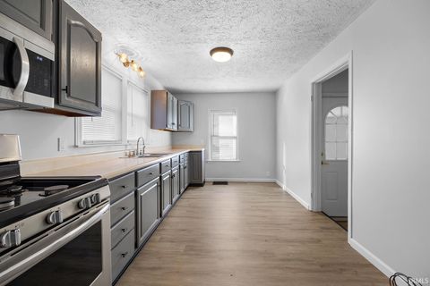 Tiny photo for 926 N 19th Street, Lafayette, IN 47904 (MLS # 202605026)