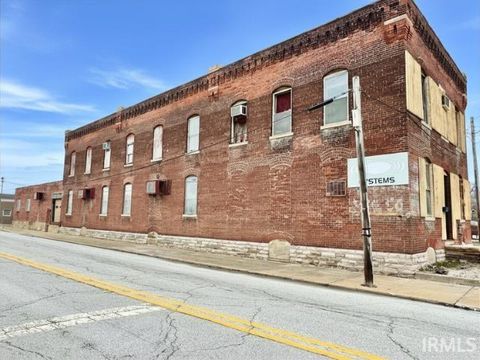 Tiny photo for 100 E Broadway St, Kokomo, IN 46901 (MLS # 202610667)