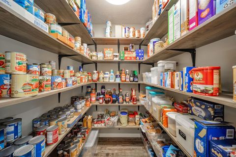 Tiny photo for 745 S County Road 400, New Castle, IN 47362 (MLS # 202612684)