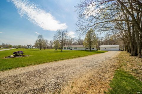 Tiny photo for 745 S County Road 400, New Castle, IN 47362 (MLS # 202612684)
