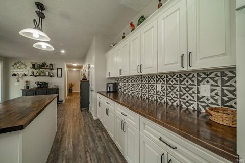 Tiny photo for 745 S County Road 400, New Castle, IN 47362 (MLS # 202612684)