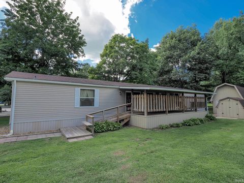 Tiny photo for 6805 E Palmer Drive, Monticello, IN 47960 (MLS # 202538610)