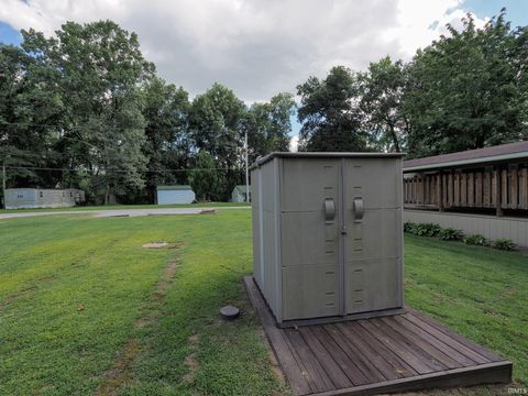 Tiny photo for 6805 E Palmer Drive, Monticello, IN 47960 (MLS # 202538610)