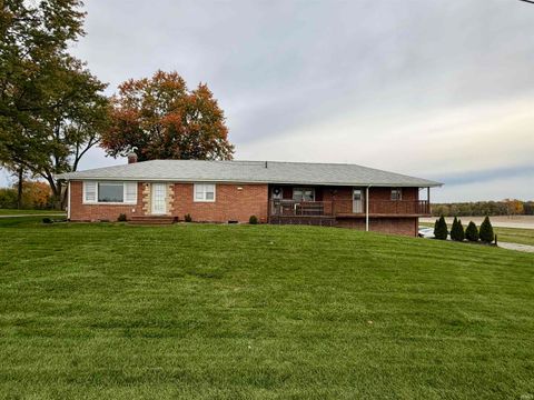 Photo of 22043 County Road 38, Goshen, IN 46526 (MLS # 202544124)