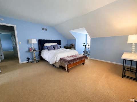Tiny photo for 6150 Knight Drive, Evansville, IN 47715 (MLS # 202635309)