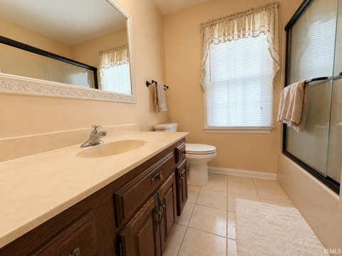 Tiny photo for 6150 Knight Drive, Evansville, IN 47715 (MLS # 202635309)