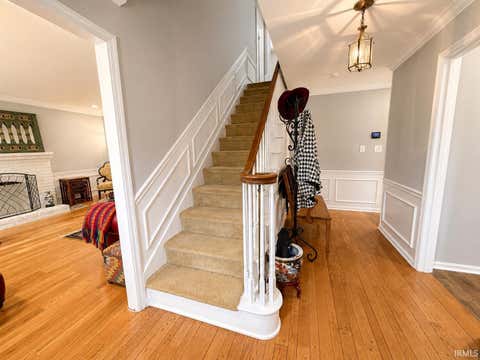 Tiny photo for 6150 Knight Drive, Evansville, IN 47715 (MLS # 202635309)