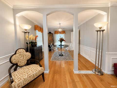 Tiny photo for 6150 Knight Drive, Evansville, IN 47715 (MLS # 202635309)