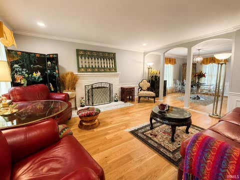Tiny photo for 6150 Knight Drive, Evansville, IN 47715 (MLS # 202635309)