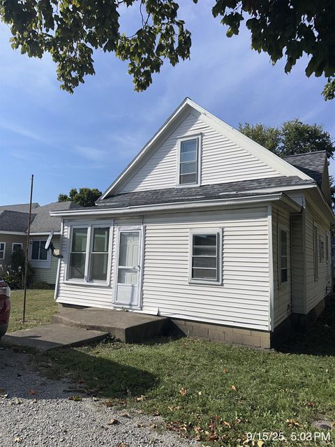 Tiny photo for 68 E Washington Avenue, Peru, IN 46970 (MLS # 202547393)