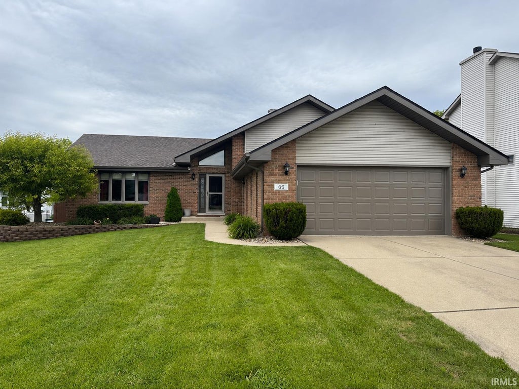 Photo of 65 Beiriger Drive, Dyer, IN 46311 (MLS # 202625097)