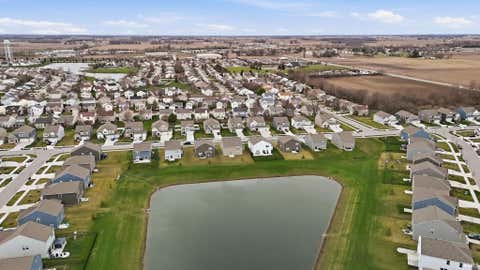 Tiny photo for 9208 Larson Drive, Pendleton, IN 46064 (MLS # 202614296)