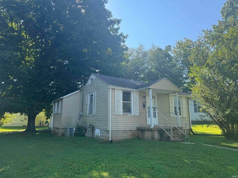 Photo of 1101 S Dunn Street, Bloomington, IN 47401 (MLS # 202636952)