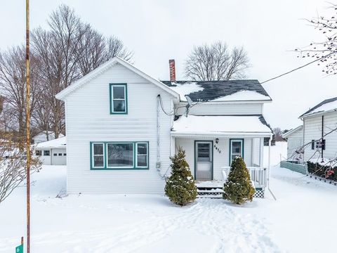 Photo of 6470 N State Road 327, Orland, IN 46776 (MLS # 202603433)