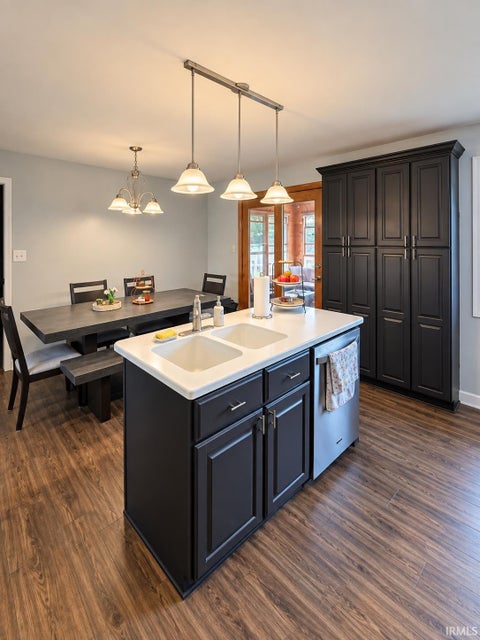 Tiny photo for 517 E Violet Drive, Francesville, IN 47946 (MLS # 202638661)
