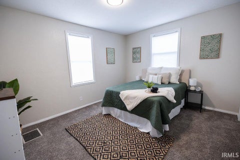 Tiny photo for 908 W Jackson Street, Kokomo, IN 46901 (MLS # 202622739)