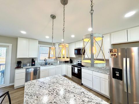 Tiny photo for 103 E Warren Street, Mitchell, IN 47446 (MLS # 202608138)