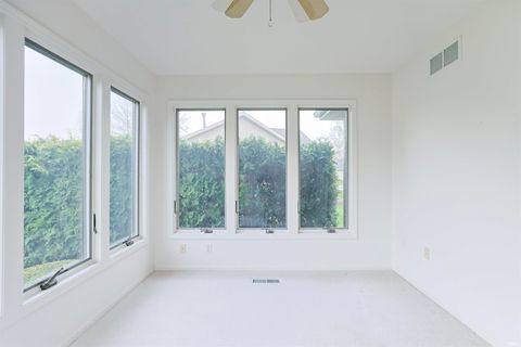 Tiny photo for 6410 Cedar Trail, South Bend, IN 46614 (MLS # 202612696)