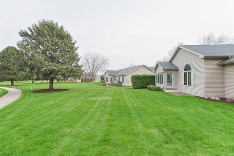 Tiny photo for 6410 Cedar Trail, South Bend, IN 46614 (MLS # 202612696)