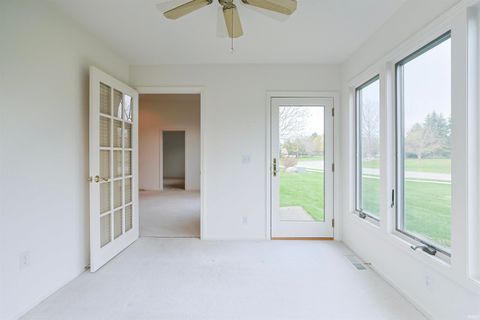 Tiny photo for 6410 Cedar Trail, South Bend, IN 46614 (MLS # 202612696)