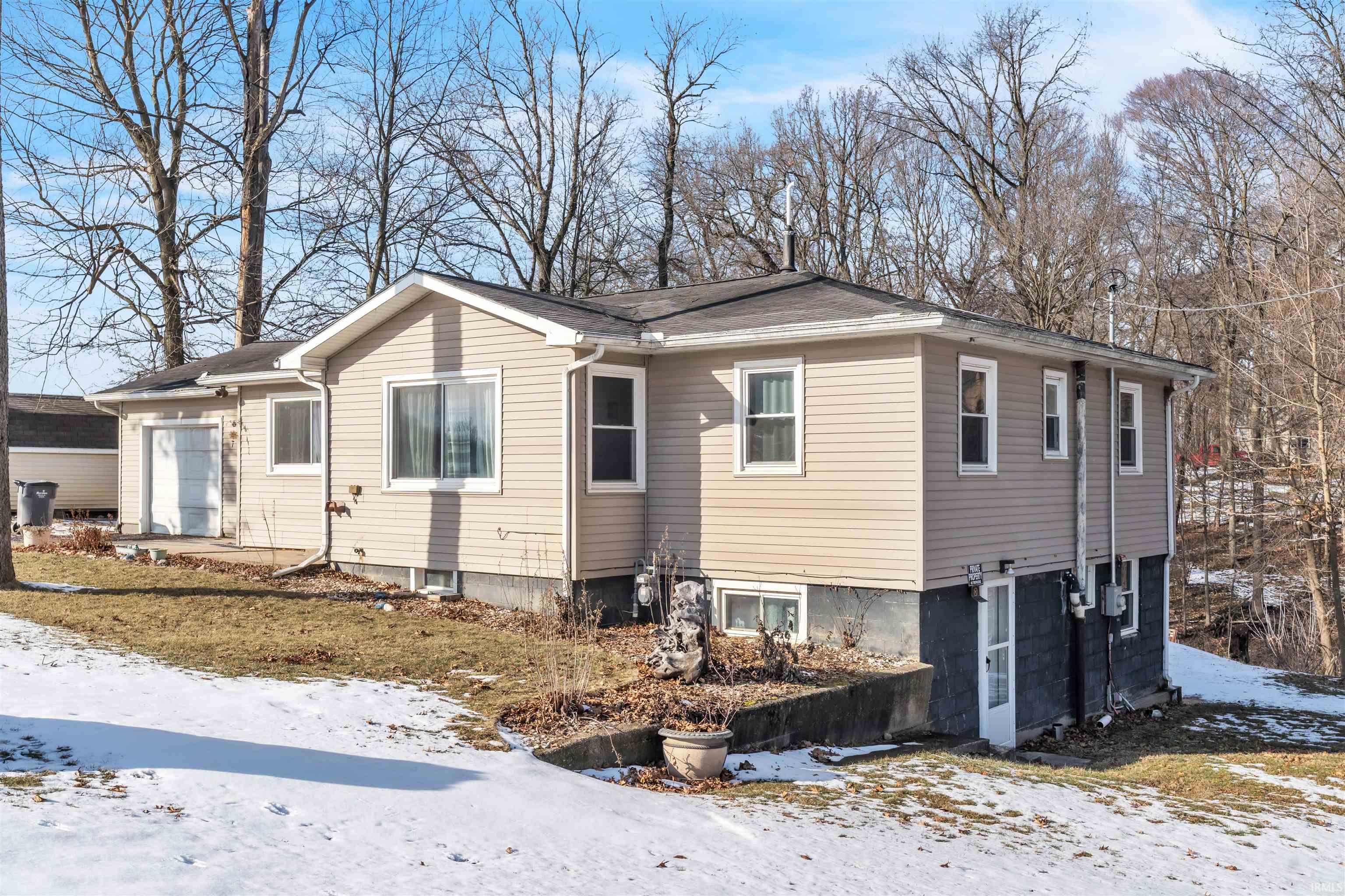 Listing image 1