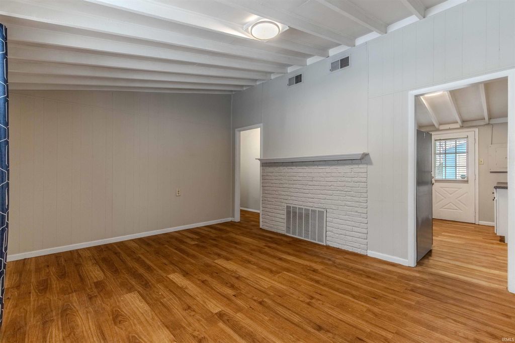 Photo of 817 W Edgar Avenue, Mishawaka, IN 46545 (MLS # 202548772)