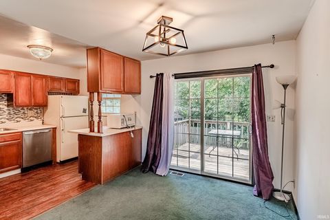 Tiny photo for 2303 Ottawa Dr Dr, Lafayette, IN 47909 (MLS # 202532060)