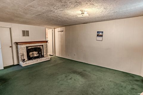 Tiny photo for 2303 Ottawa Dr Dr, Lafayette, IN 47909 (MLS # 202532060)