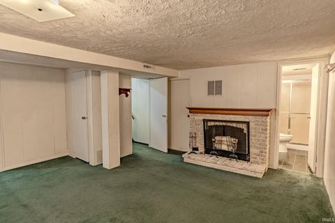 Tiny photo for 2303 Ottawa Dr Dr, Lafayette, IN 47909 (MLS # 202532060)