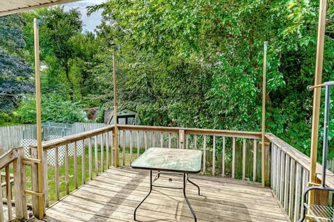 Tiny photo for 2303 Ottawa Dr Dr, Lafayette, IN 47909 (MLS # 202532060)